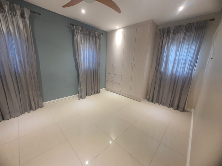 To Let 2 Bedroom Property for Rent in Winterstrand Eastern Cape